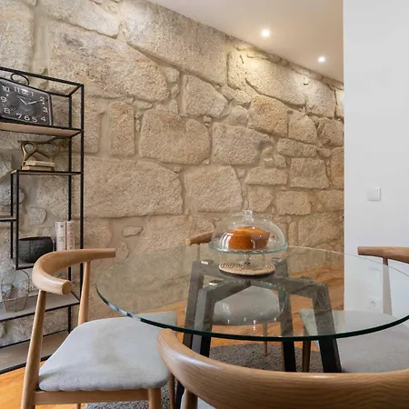 Bright Cozy & By Hostwise Porto