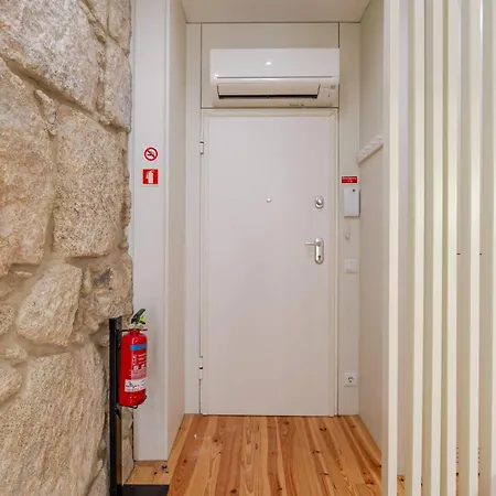 Bright Cozy & By Hostwise * Porto